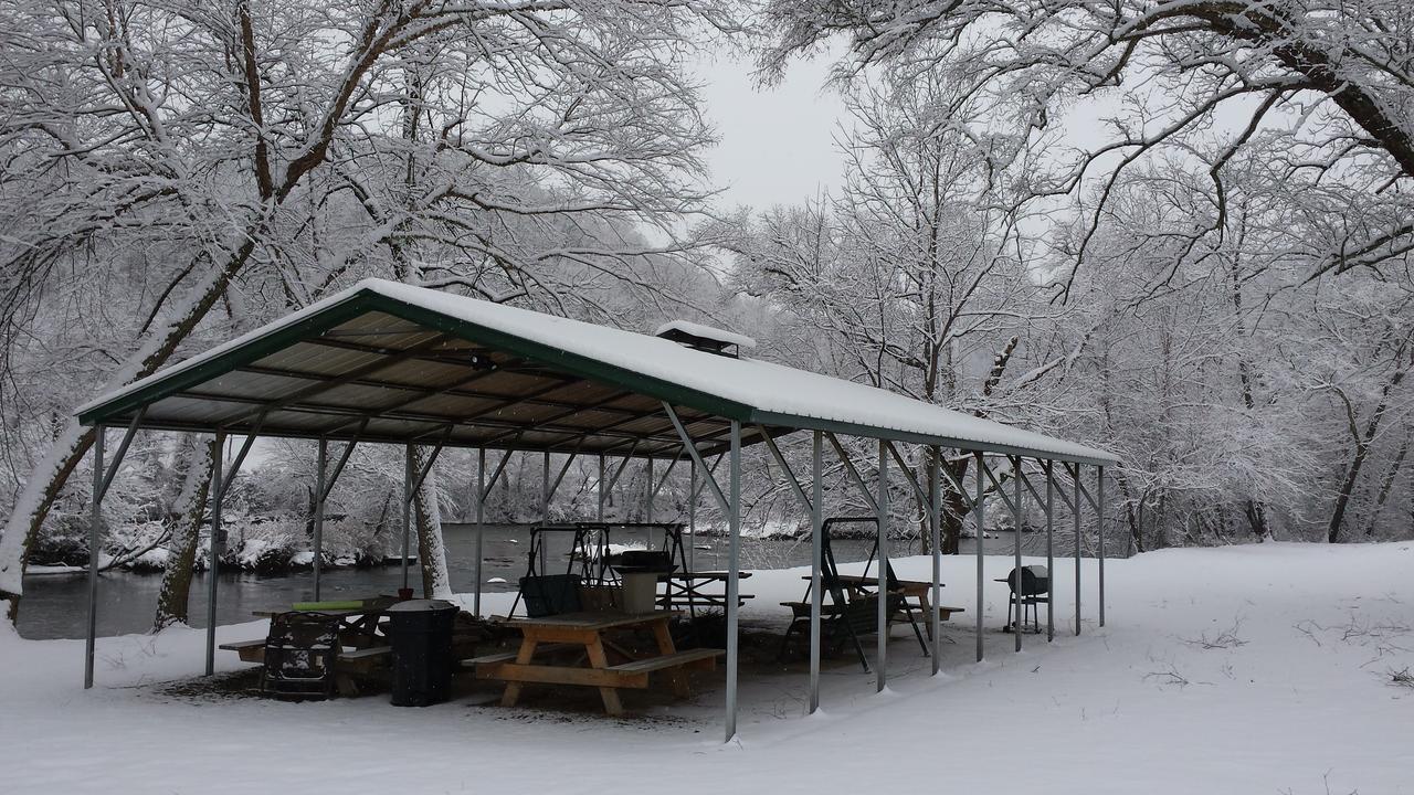 Two Rivers Lodge Bryson City Exterior foto